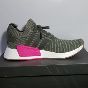 NWT Adidas Women's NMD R2 Sneakers